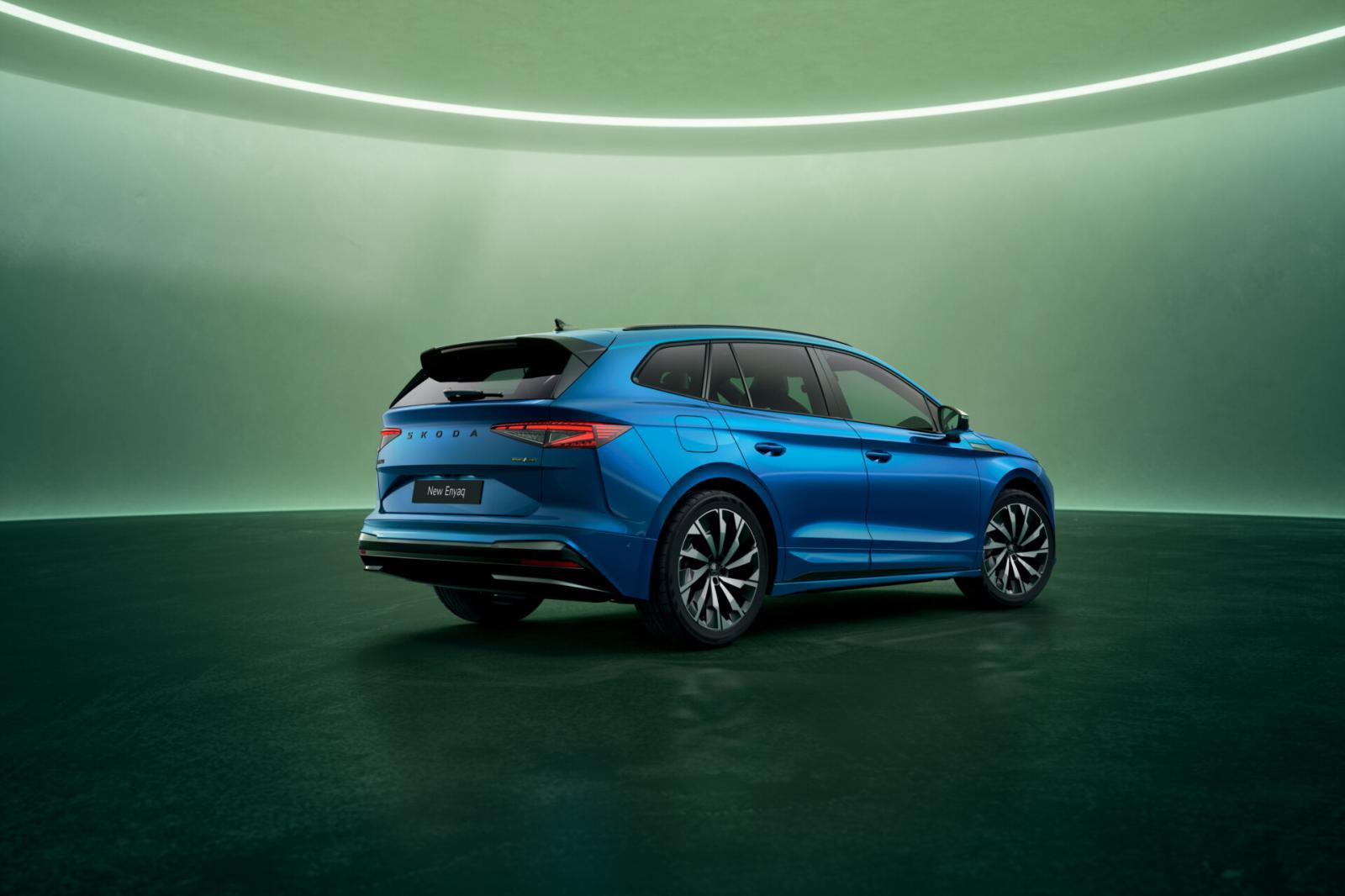 Το ανανεωμένο Skoda Enyaq ήρθε με νέα εμφάνιση και έξτρα τεχνολογίες 